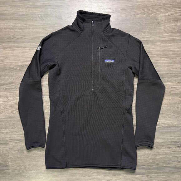 Patagonia Jackets & Blazers - Patagonia Women's R1 Fleece Pullover - Black